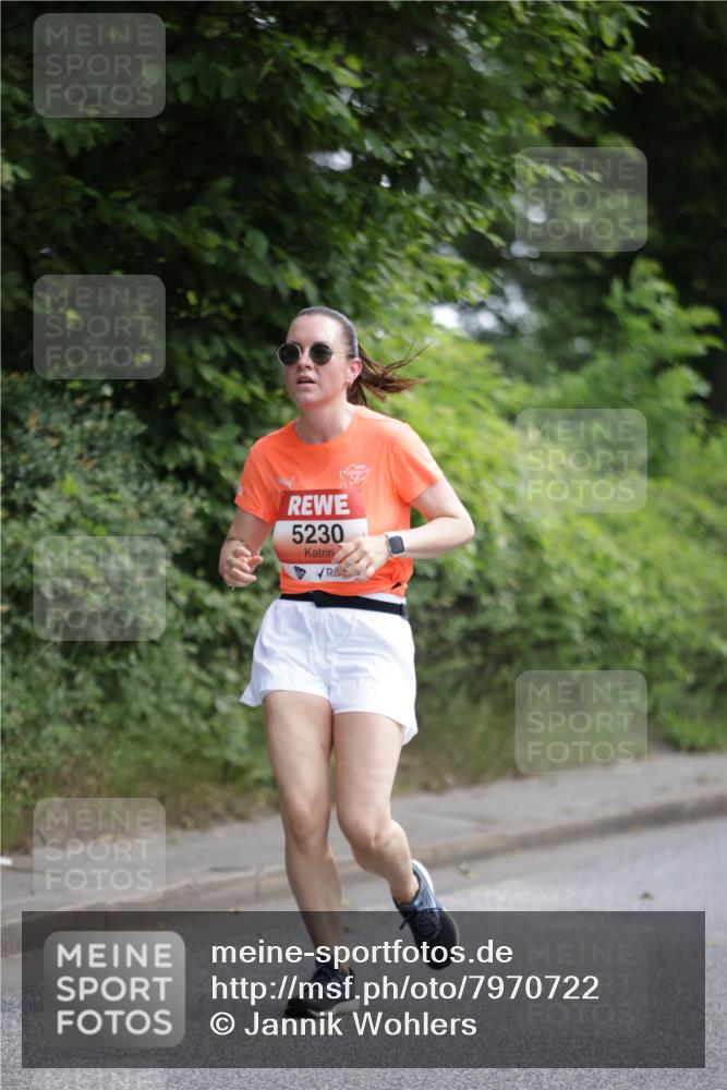 15.06.2025 - REWE Women's Run Jannik Wohlers http://msf.ph/oto/7970722 15.06.2025 10:05:49 Laufen 5230 meine-sportfotos.de