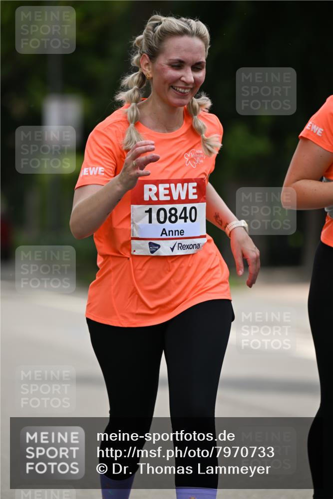15.06.2025 - REWE Women's Run Dr. Thomas Lammeyer http://msf.ph/oto/7970733 15.06.2025 09:59:53 Laufen 10840 meine-sportfotos.de