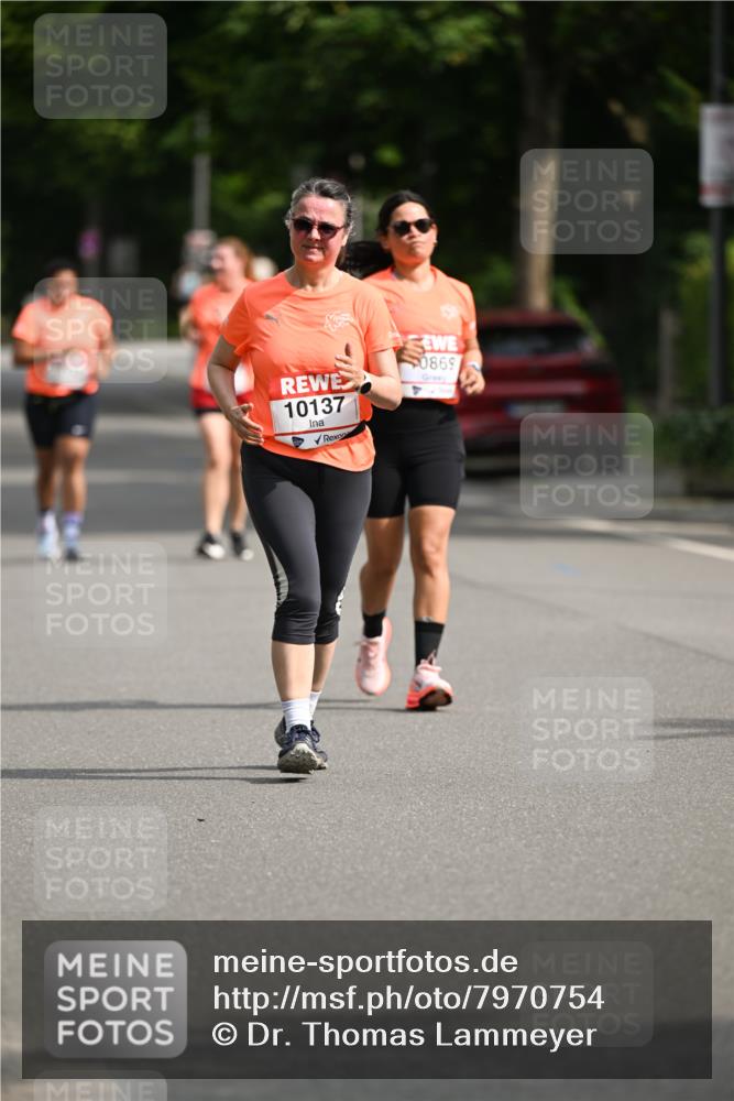15.06.2025 - REWE Women's Run Dr. Thomas Lammeyer http://msf.ph/oto/7970754 15.06.2025 09:59:55 Laufen 10137, 0869 meine-sportfotos.de