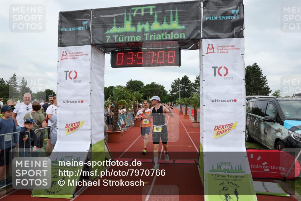 15.06.2025 - 7 Türme Triathlon Michael Strokosch http://msf.ph/oto/7970766 15.06.2025 13:57:08 Ziel 505, 950, 1052, 1069 meine-sportfotos.de