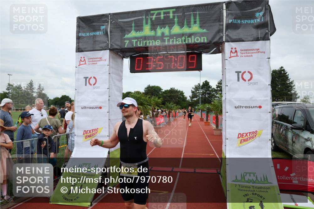 15.06.2025 - 7 Türme Triathlon Michael Strokosch http://msf.ph/oto/7970780 15.06.2025 13:57:09 Ziel 442, 505, 950, 1011, 1052, 1069 meine-sportfotos.de
