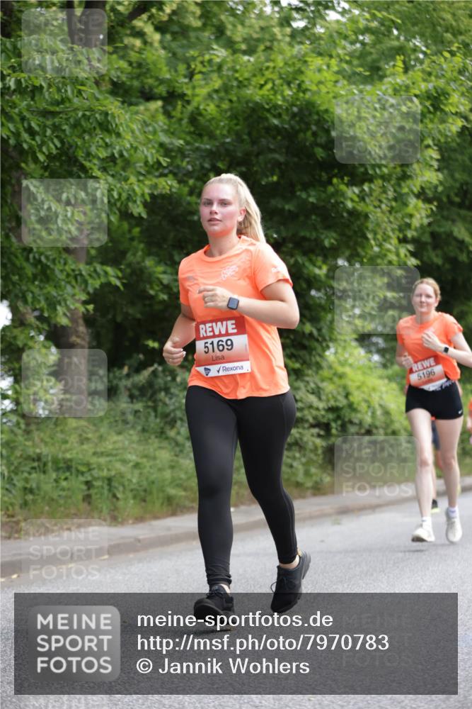15.06.2025 - REWE Women's Run Jannik Wohlers http://msf.ph/oto/7970783 15.06.2025 10:05:56 Laufen 5169, 5196 meine-sportfotos.de