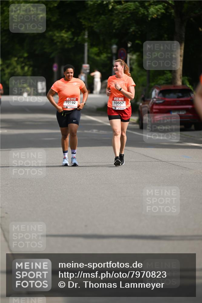 15.06.2025 - REWE Women's Run Dr. Thomas Lammeyer http://msf.ph/oto/7970823 15.06.2025 09:59:58 Laufen 10192, 10557 meine-sportfotos.de