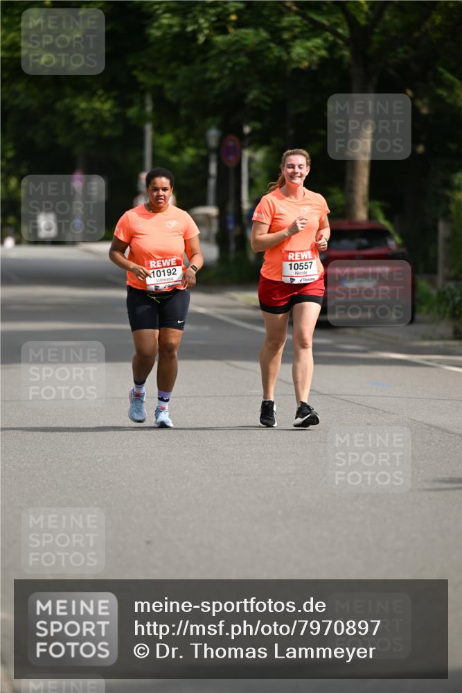 15.06.2025 - REWE Women's Run Dr. Thomas Lammeyer http://msf.ph/oto/7970897 15.06.2025 09:59:59 Laufen 10192, 10557 meine-sportfotos.de