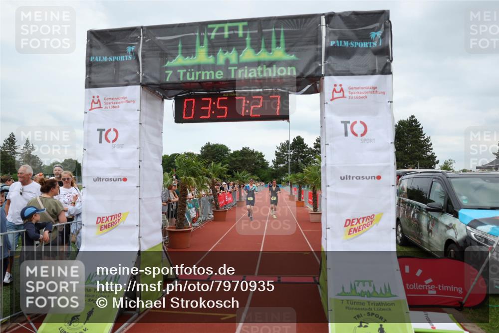 15.06.2025 - 7 Türme Triathlon Michael Strokosch http://msf.ph/oto/7970935 15.06.2025 13:57:26 Ziel 804, 818, 1004, 1153 meine-sportfotos.de