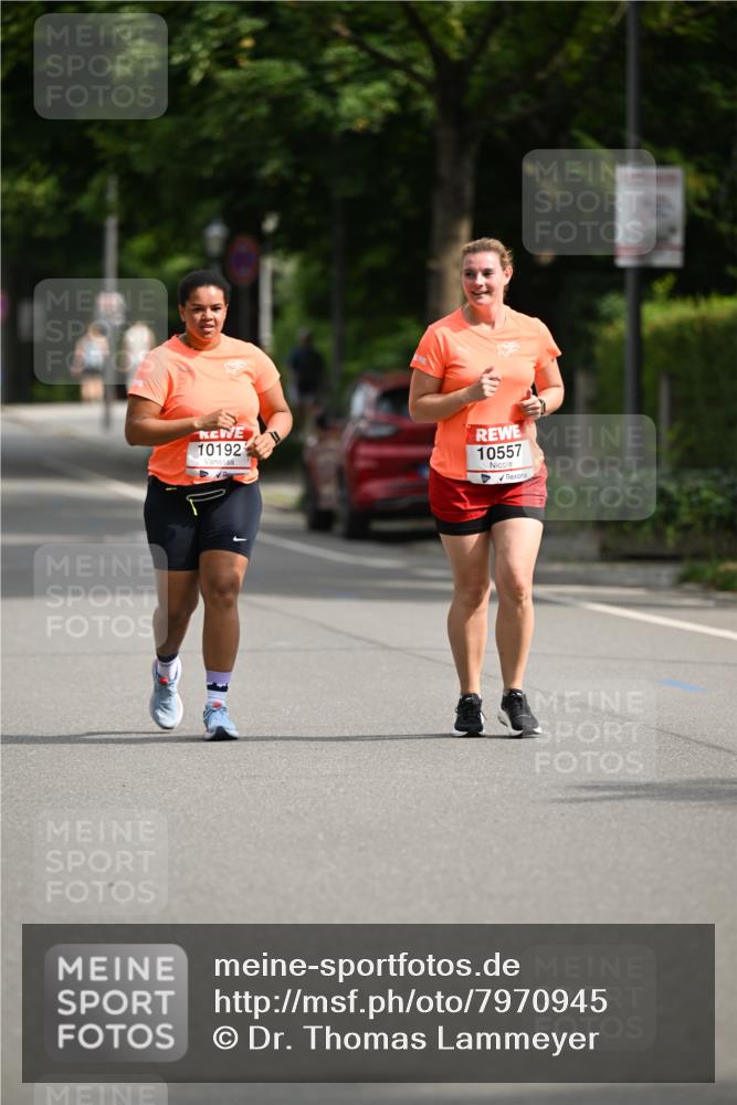 15.06.2025 - REWE Women's Run Dr. Thomas Lammeyer http://msf.ph/oto/7970945 15.06.2025 10:00:01 Laufen 10192, 10557 meine-sportfotos.de