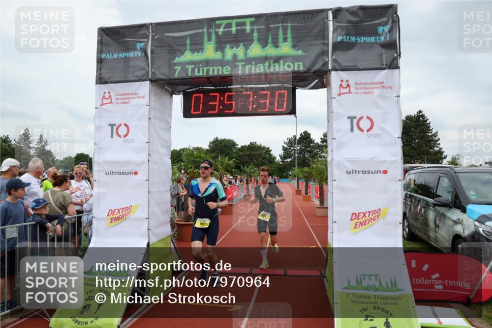 15.06.2025 - 7 Türme Triathlon Michael Strokosch http://msf.ph/oto/7970964 15.06.2025 13:57:29 Ziel 804, 1004, 1153 meine-sportfotos.de