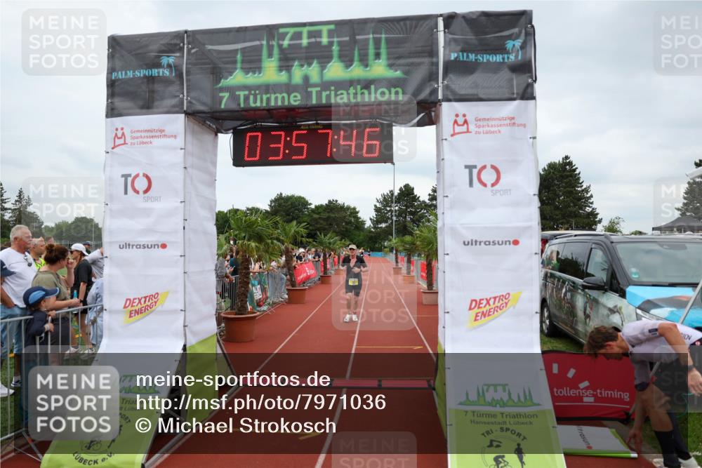 15.06.2025 - 7 Türme Triathlon Michael Strokosch http://msf.ph/oto/7971036 15.06.2025 13:57:46 Ziel 767, 1077 meine-sportfotos.de