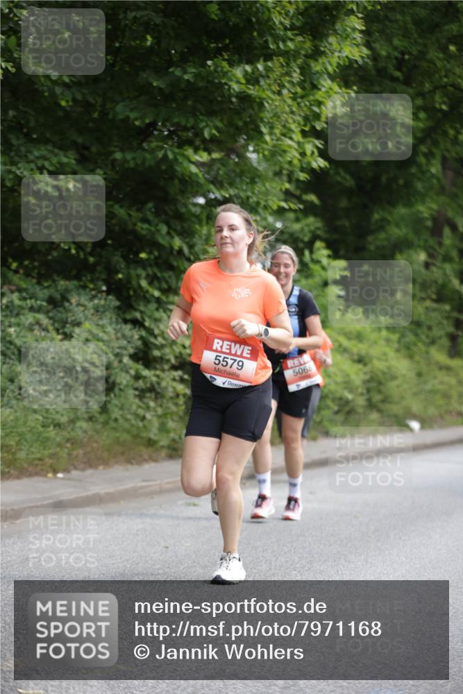 15.06.2025 - REWE Women's Run Jannik Wohlers http://msf.ph/oto/7971168 15.06.2025 10:06:20 Laufen 5579 meine-sportfotos.de
