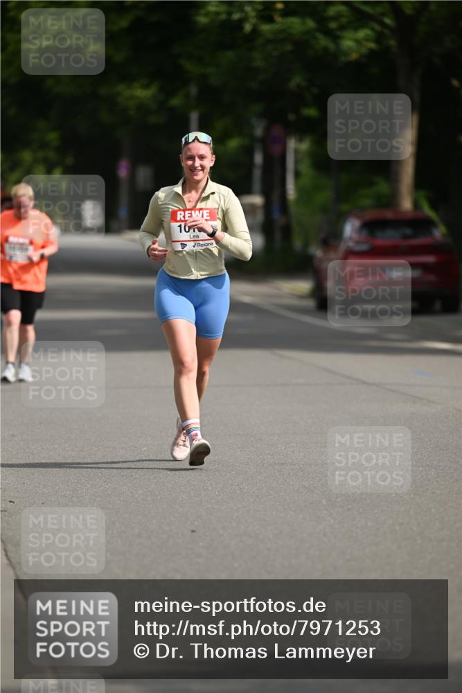15.06.2025 - REWE Women's Run Dr. Thomas Lammeyer http://msf.ph/oto/7971253 15.06.2025 10:00:32 Laufen 10 meine-sportfotos.de