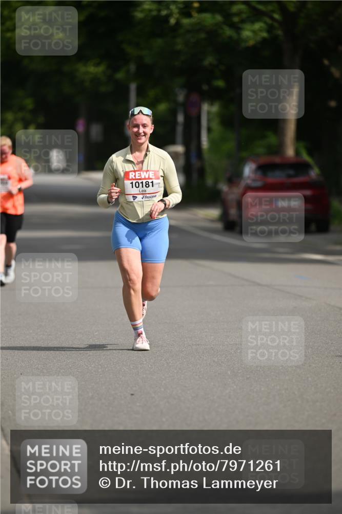 15.06.2025 - REWE Women's Run Dr. Thomas Lammeyer http://msf.ph/oto/7971261 15.06.2025 10:00:32 Laufen 10181 meine-sportfotos.de