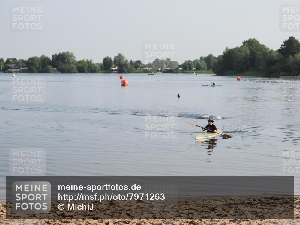 21.06.2025 - 27. Vierlanden-Triathlon MichiJ http://msf.ph/oto/7971263 15.06.2026 08:28:01 Schwimmen  meine-sportfotos.de