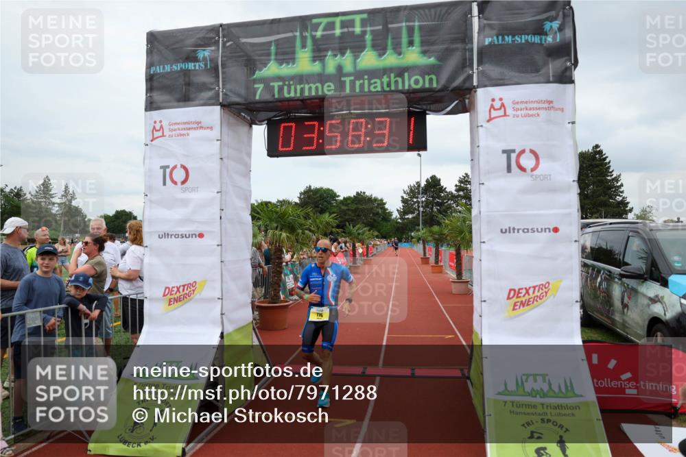 15.06.2025 - 7 Türme Triathlon Michael Strokosch http://msf.ph/oto/7971288 15.06.2025 13:58:30 Ziel 776, 851, 973 meine-sportfotos.de