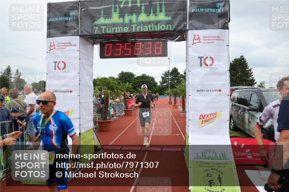 15.06.2025 - 7 Türme Triathlon Michael Strokosch http://msf.ph/oto/7971307 15.06.2025 13:58:38 Ziel 414, 763 meine-sportfotos.de
