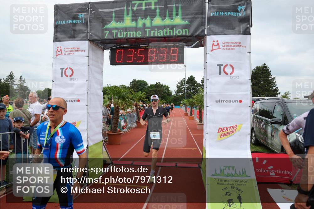 15.06.2025 - 7 Türme Triathlon Michael Strokosch http://msf.ph/oto/7971312 15.06.2025 13:58:38 Ziel 414, 763 meine-sportfotos.de
