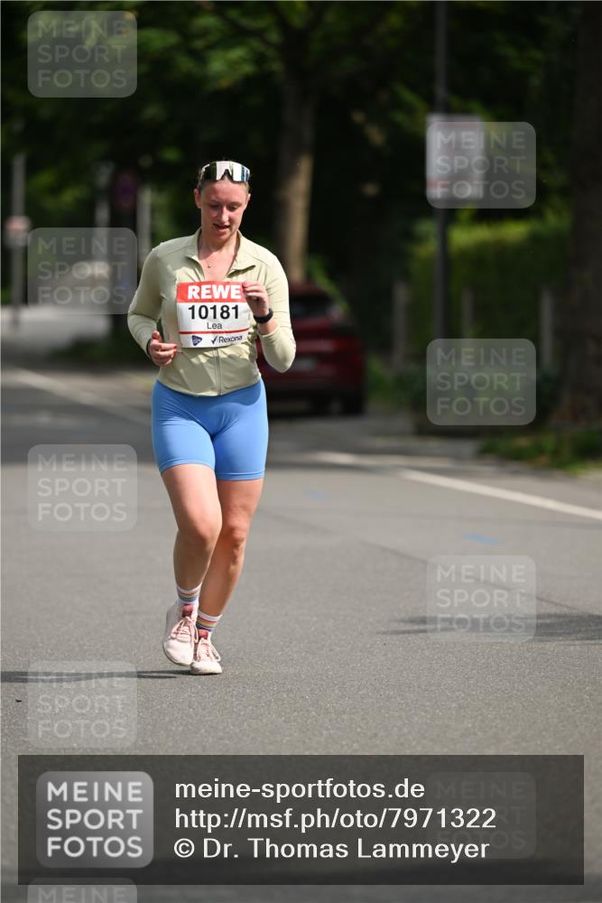 15.06.2025 - REWE Women's Run Dr. Thomas Lammeyer http://msf.ph/oto/7971322 15.06.2025 10:00:33 Laufen 10181 meine-sportfotos.de