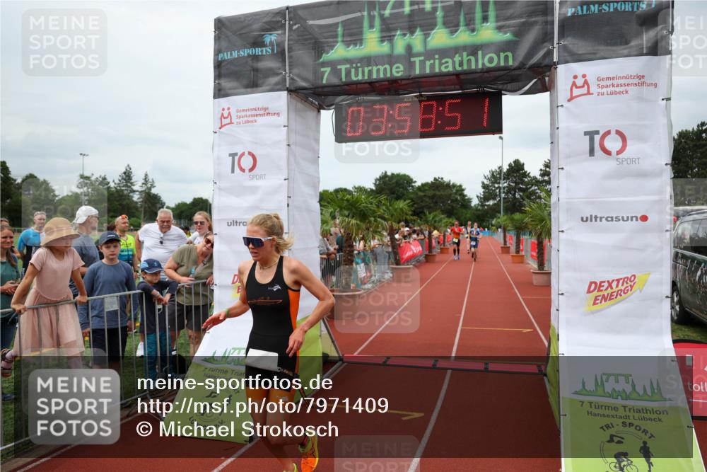 15.06.2025 - 7 Türme Triathlon Michael Strokosch http://msf.ph/oto/7971409 15.06.2025 13:58:51 Ziel 191, 805, 1111 meine-sportfotos.de