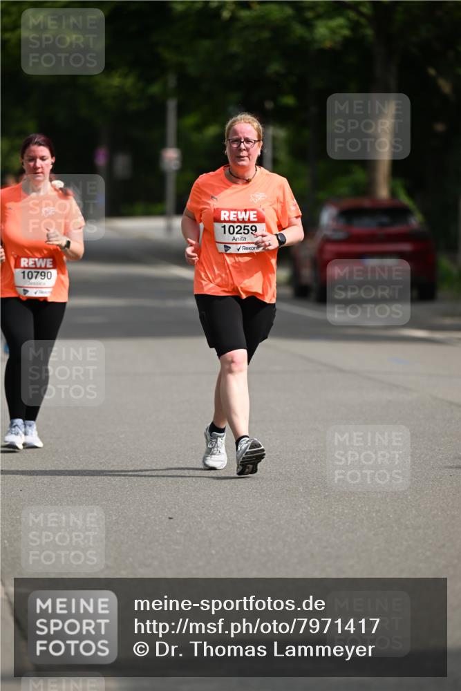 15.06.2025 - REWE Women's Run Dr. Thomas Lammeyer http://msf.ph/oto/7971417 15.06.2025 10:00:38 Laufen 10790, 10259 meine-sportfotos.de