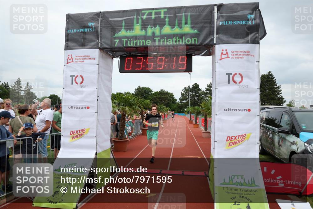 15.06.2025 - 7 Türme Triathlon Michael Strokosch http://msf.ph/oto/7971595 15.06.2025 13:59:19 Ziel 157, 708, 1019, 1167 meine-sportfotos.de