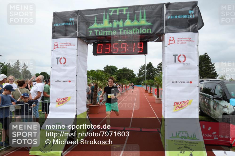 15.06.2025 - 7 Türme Triathlon Michael Strokosch http://msf.ph/oto/7971603 15.06.2025 13:59:19 Ziel 157, 708, 1019, 1167 meine-sportfotos.de