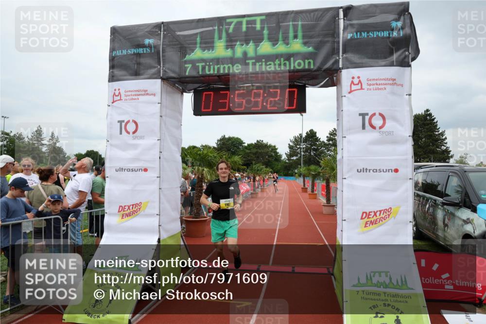 15.06.2025 - 7 Türme Triathlon Michael Strokosch http://msf.ph/oto/7971609 15.06.2025 13:59:19 Ziel 157, 708, 1019, 1167 meine-sportfotos.de