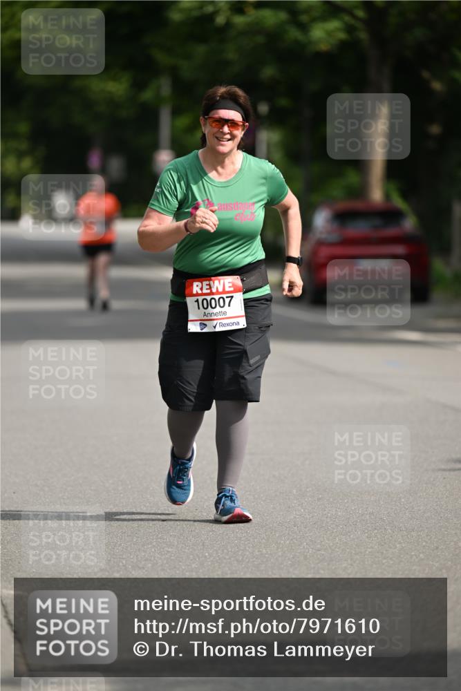 15.06.2025 - REWE Women's Run Dr. Thomas Lammeyer http://msf.ph/oto/7971610 15.06.2025 10:00:47 Laufen 10007 meine-sportfotos.de