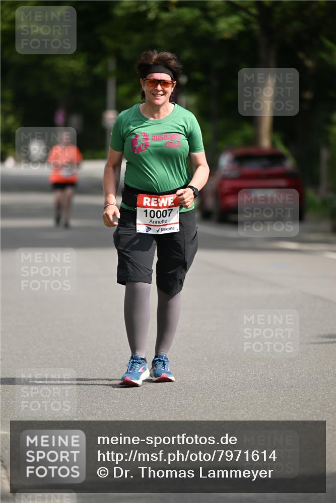15.06.2025 - REWE Women's Run Dr. Thomas Lammeyer http://msf.ph/oto/7971614 15.06.2025 10:00:47 Laufen 10007 meine-sportfotos.de