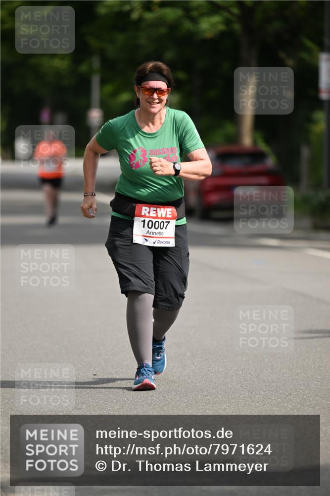 15.06.2025 - REWE Women's Run Dr. Thomas Lammeyer http://msf.ph/oto/7971624 15.06.2025 10:00:47 Laufen 10007 meine-sportfotos.de