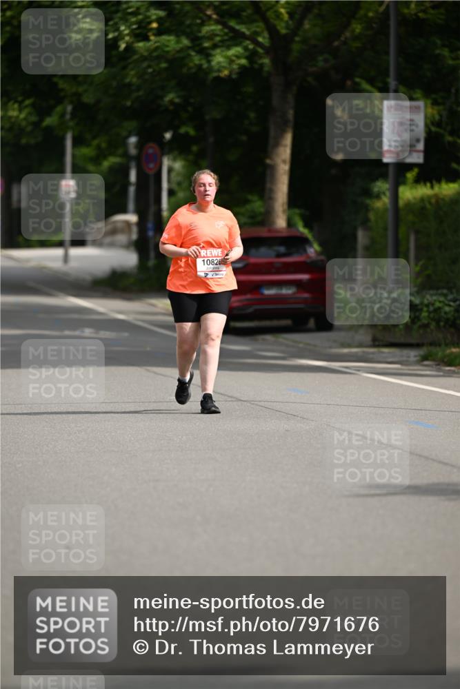 15.06.2025 - REWE Women's Run Dr. Thomas Lammeyer http://msf.ph/oto/7971676 15.06.2025 10:00:56 Laufen 10828 meine-sportfotos.de