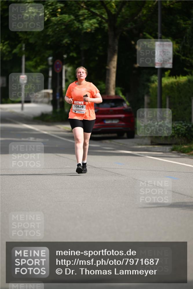 15.06.2025 - REWE Women's Run Dr. Thomas Lammeyer http://msf.ph/oto/7971687 15.06.2025 10:00:56 Laufen 10828 meine-sportfotos.de