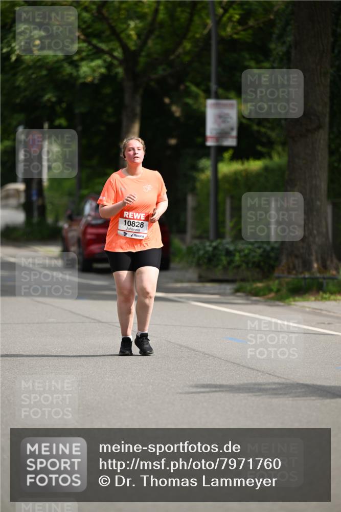 15.06.2025 - REWE Women's Run Dr. Thomas Lammeyer http://msf.ph/oto/7971760 15.06.2025 10:00:58 Laufen 10828 meine-sportfotos.de