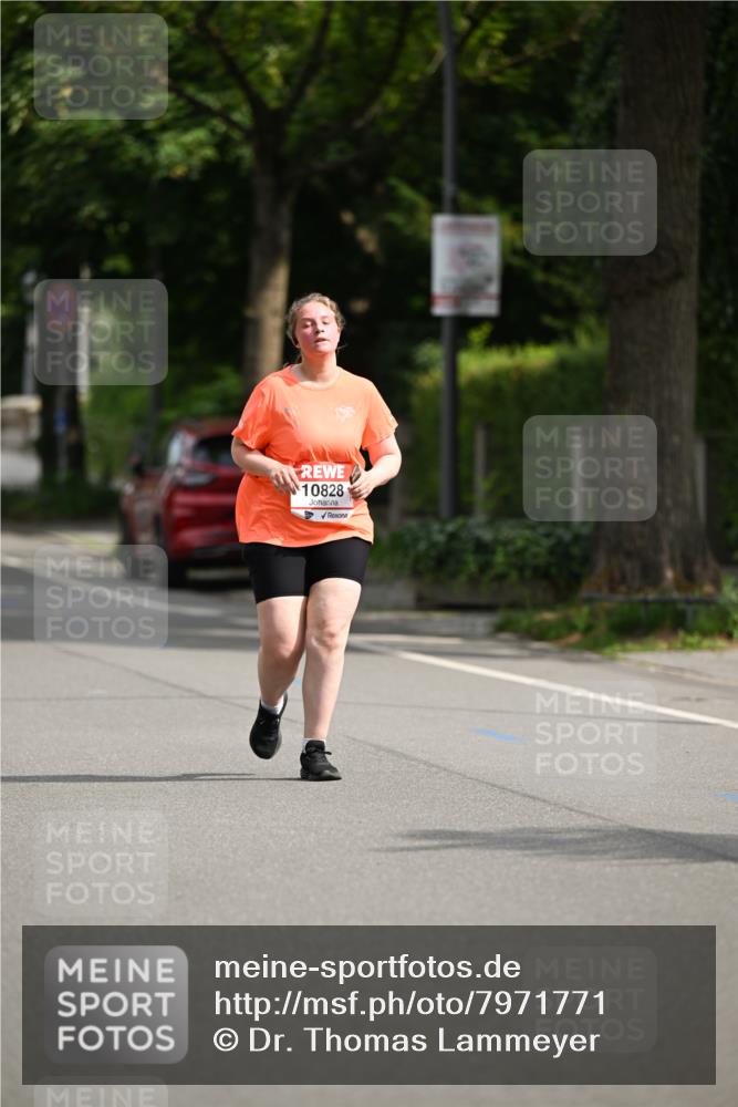 15.06.2025 - REWE Women's Run Dr. Thomas Lammeyer http://msf.ph/oto/7971771 15.06.2025 10:00:58 Laufen 10828 meine-sportfotos.de
