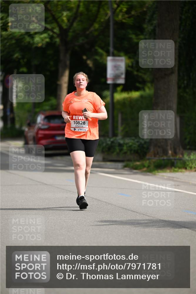 15.06.2025 - REWE Women's Run Dr. Thomas Lammeyer http://msf.ph/oto/7971781 15.06.2025 10:00:59 Laufen 10828 meine-sportfotos.de