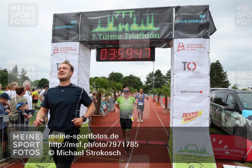 15.06.2025 - 7 Türme Triathlon Michael Strokosch http://msf.ph/oto/7971785 15.06.2025 13:59:46 Ziel 611, 792, 812, 952, 1075, 1193 meine-sportfotos.de