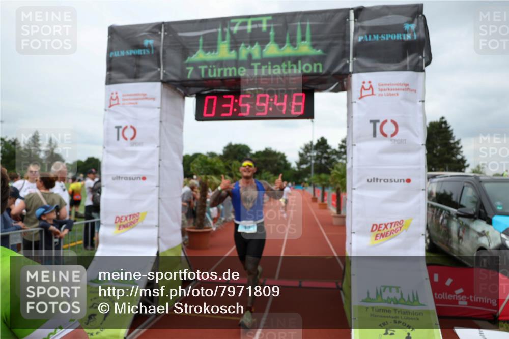 15.06.2025 - 7 Türme Triathlon Michael Strokosch http://msf.ph/oto/7971809 15.06.2025 13:59:48 Ziel 611, 775, 792, 812, 952, 1075, 1193 meine-sportfotos.de