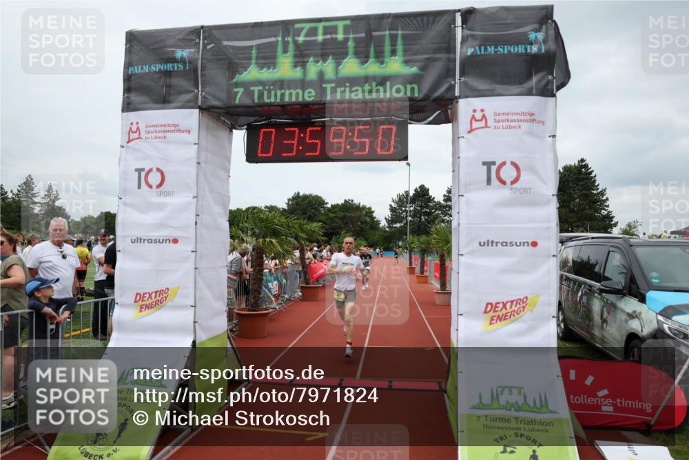 15.06.2025 - 7 Türme Triathlon Michael Strokosch http://msf.ph/oto/7971824 15.06.2025 13:59:49 Ziel 611, 775, 792, 812, 1075, 1193 meine-sportfotos.de