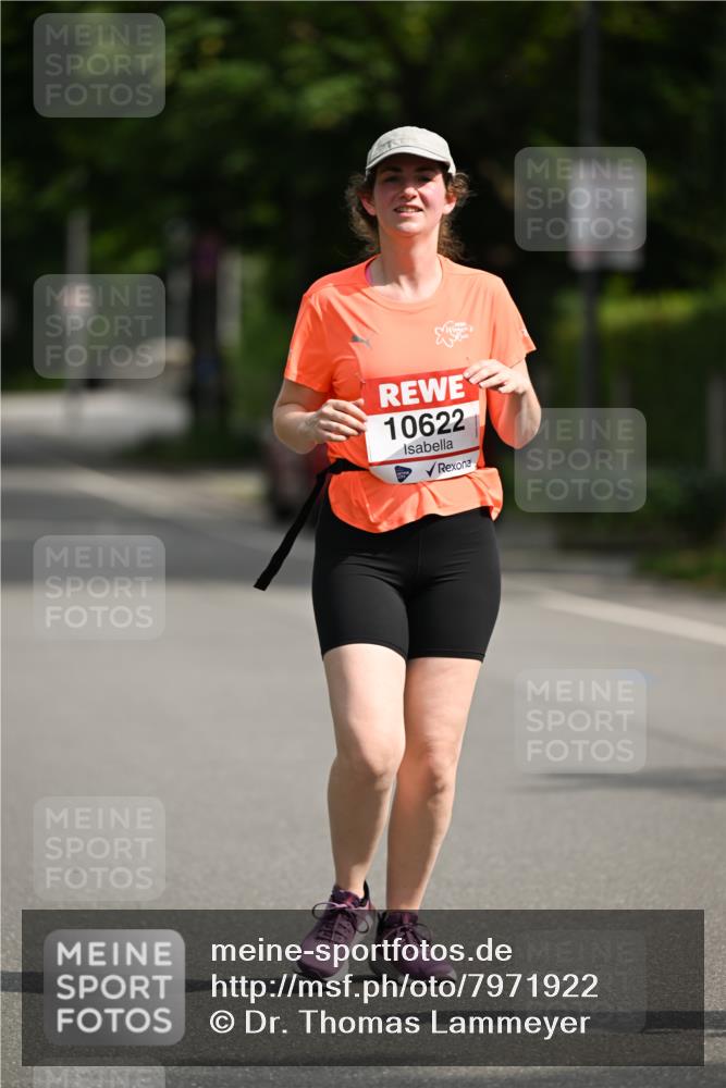 15.06.2025 - REWE Women's Run Dr. Thomas Lammeyer http://msf.ph/oto/7971922 15.06.2025 10:01:03 Laufen 10622 meine-sportfotos.de