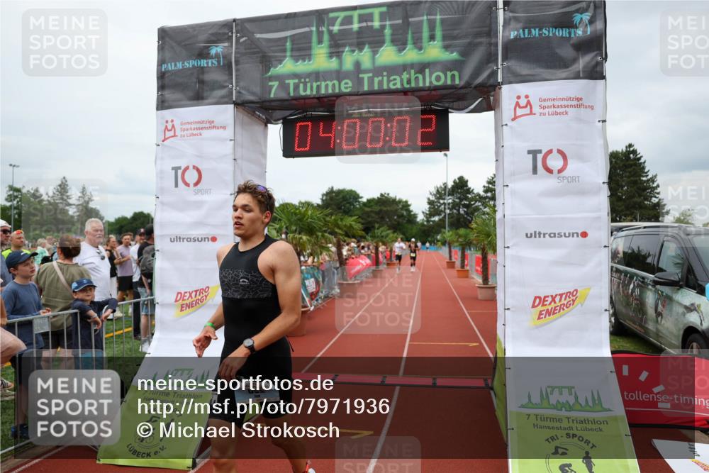 15.06.2025 - 7 Türme Triathlon Michael Strokosch http://msf.ph/oto/7971936 15.06.2025 14:00:02 Ziel 652, 1102, 1150 meine-sportfotos.de