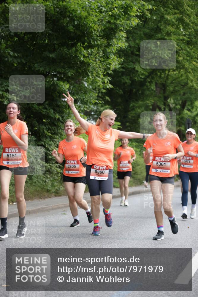 15.06.2025 - REWE Women's Run Jannik Wohlers http://msf.ph/oto/7971979 15.06.2025 10:06:45 Laufen 5151, 5205, 5295, 5360, 5361, 5071 meine-sportfotos.de