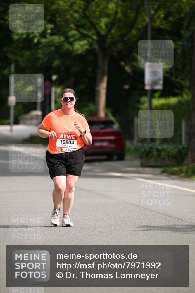 15.06.2025 - REWE Women's Run Dr. Thomas Lammeyer http://msf.ph/oto/7971992 15.06.2025 10:01:11 Laufen 10804 meine-sportfotos.de