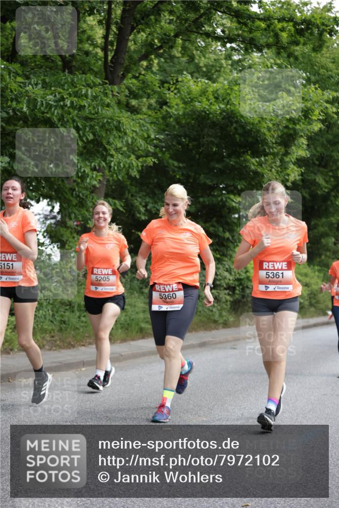 15.06.2025 - REWE Women's Run Jannik Wohlers http://msf.ph/oto/7972102 15.06.2025 10:06:47 Laufen 5151, 5205, 5360, 5361 meine-sportfotos.de