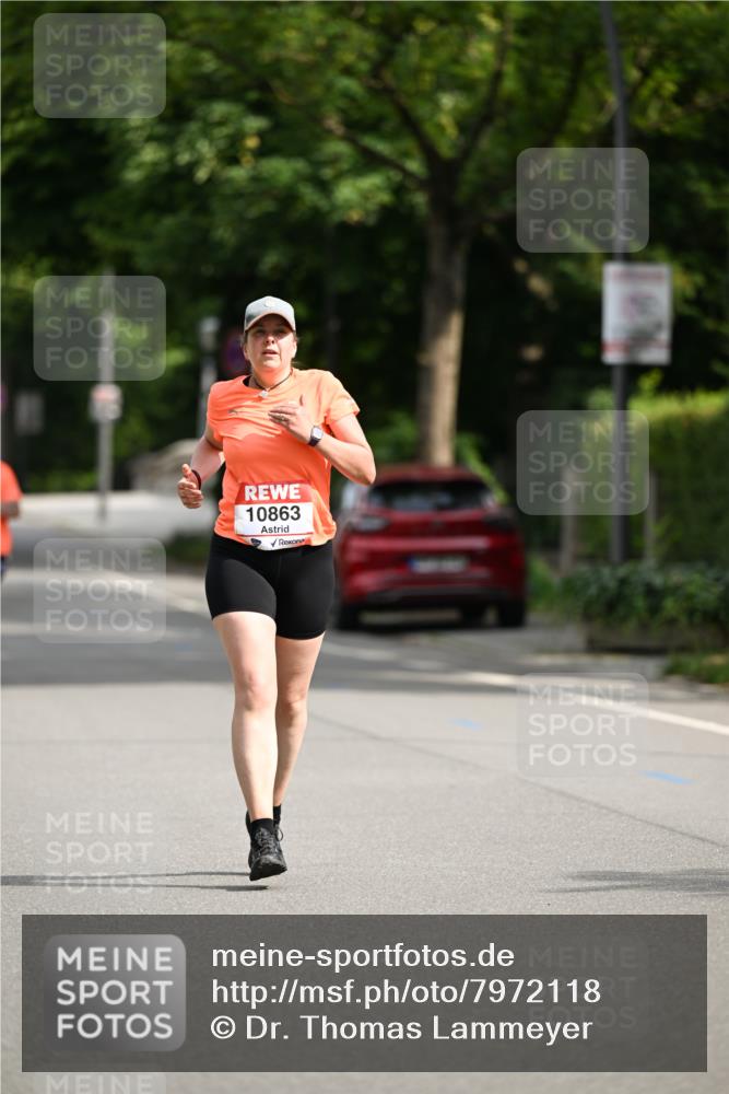 15.06.2025 - REWE Women's Run Dr. Thomas Lammeyer http://msf.ph/oto/7972118 15.06.2025 10:01:24 Laufen 10863 meine-sportfotos.de