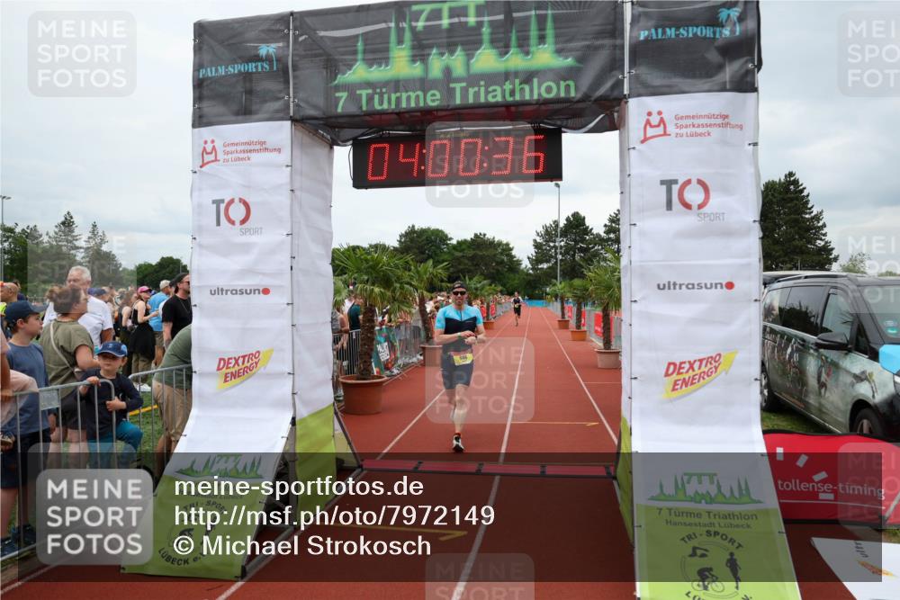 15.06.2025 - 7 Türme Triathlon Michael Strokosch http://msf.ph/oto/7972149 15.06.2025 14:00:36 Ziel 986, 1132, 1143 meine-sportfotos.de