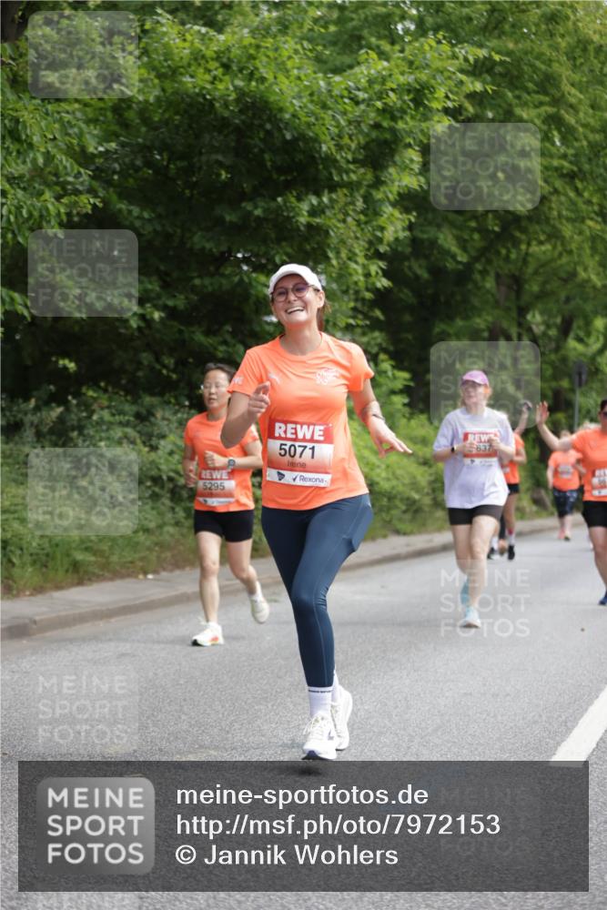 15.06.2025 - REWE Women's Run Jannik Wohlers http://msf.ph/oto/7972153 15.06.2025 10:06:48 Laufen 5295, 5071 meine-sportfotos.de