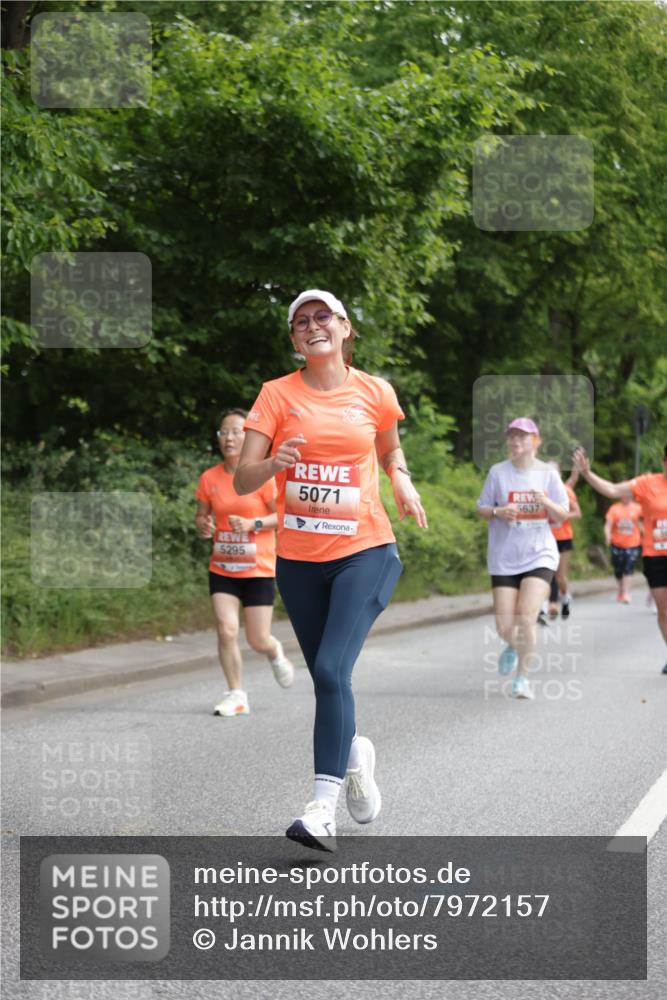 15.06.2025 - REWE Women's Run Jannik Wohlers http://msf.ph/oto/7972157 15.06.2025 10:06:48 Laufen 5295, 5071 meine-sportfotos.de