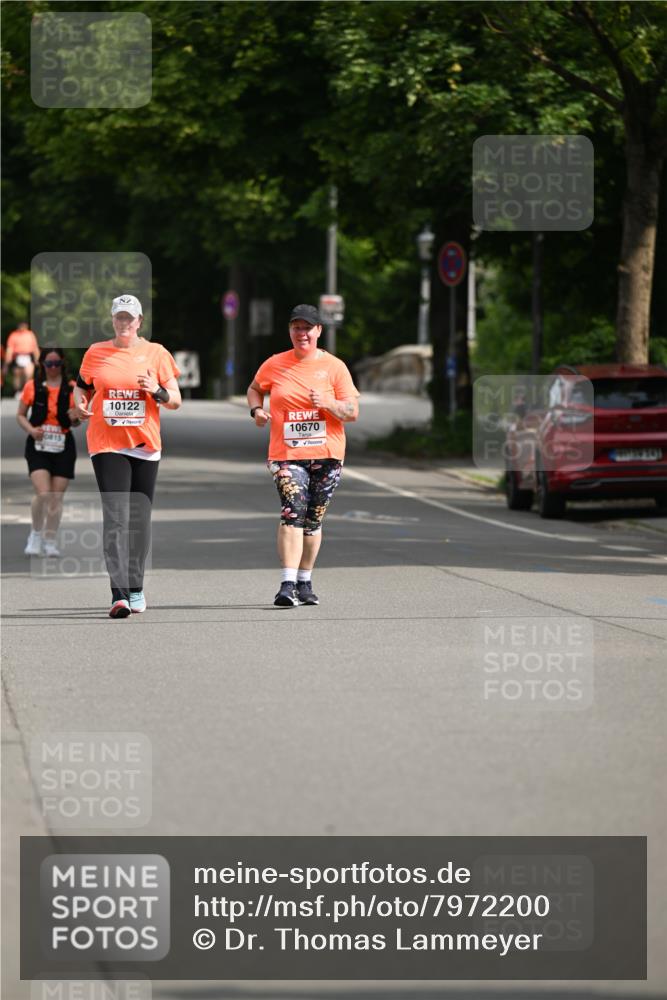 15.06.2025 - REWE Women's Run Dr. Thomas Lammeyer http://msf.ph/oto/7972200 15.06.2025 10:01:28 Laufen 10122, 10670 meine-sportfotos.de