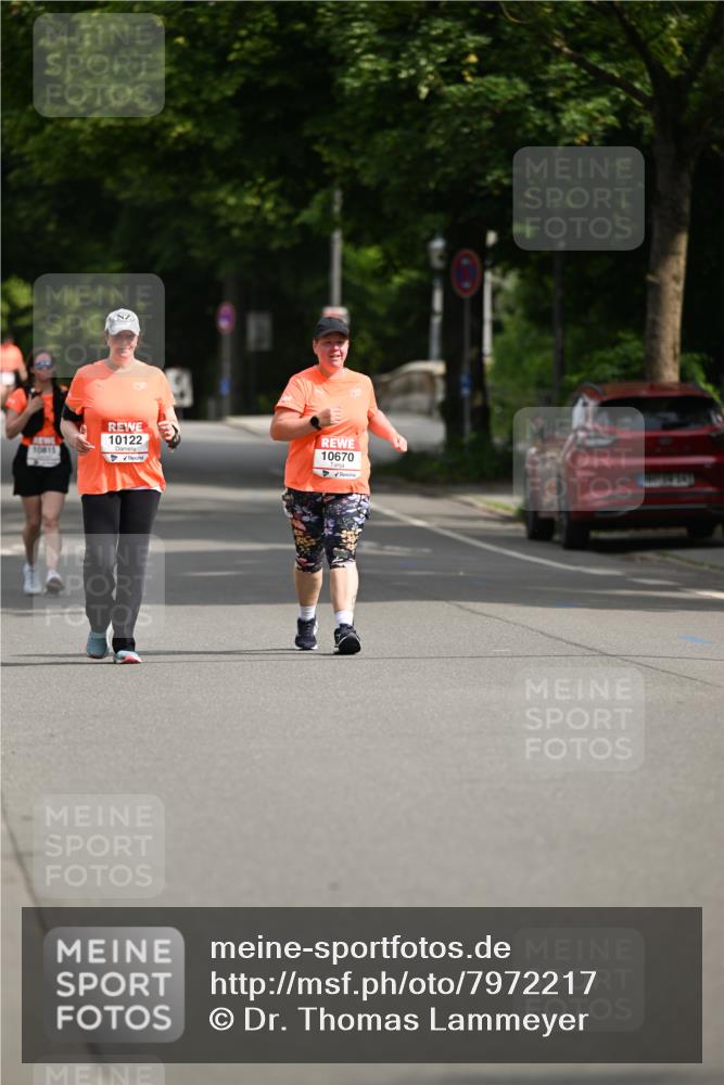 15.06.2025 - REWE Women's Run Dr. Thomas Lammeyer http://msf.ph/oto/7972217 15.06.2025 10:01:28 Laufen 10815, 10122, 10670 meine-sportfotos.de