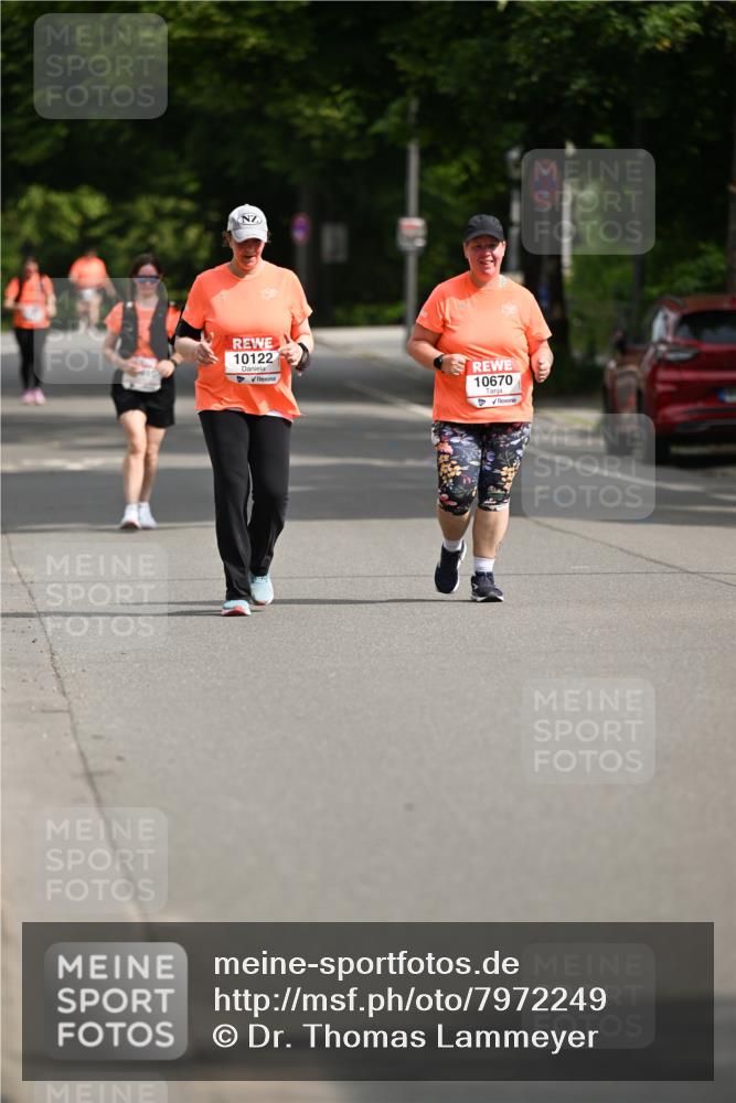 15.06.2025 - REWE Women's Run Dr. Thomas Lammeyer http://msf.ph/oto/7972249 15.06.2025 10:01:30 Laufen 10122, 10670 meine-sportfotos.de
