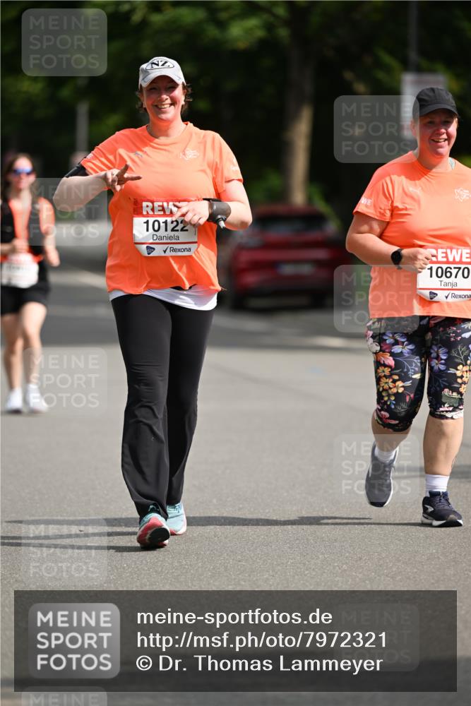 15.06.2025 - REWE Women's Run Dr. Thomas Lammeyer http://msf.ph/oto/7972321 15.06.2025 10:01:36 Laufen 10122, 10670 meine-sportfotos.de