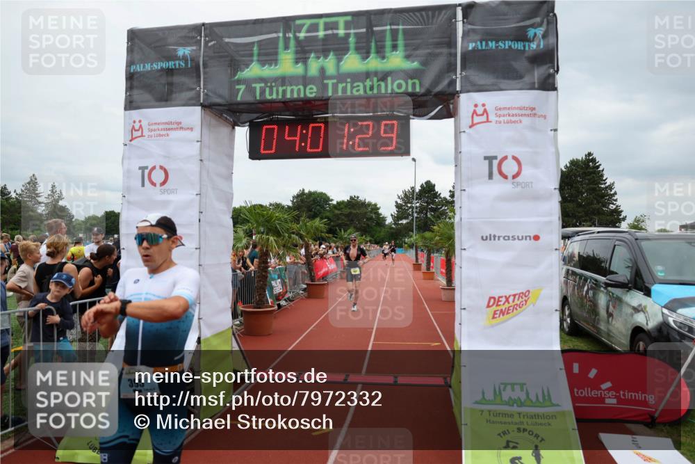 15.06.2025 - 7 Türme Triathlon Michael Strokosch http://msf.ph/oto/7972332 15.06.2025 14:01:29 Ziel 395, 840 meine-sportfotos.de